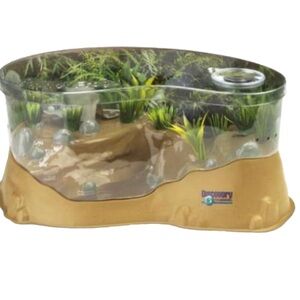 DISCOVERY CHANNEL PLANET FROG LIVE FROG HABITAT New in box